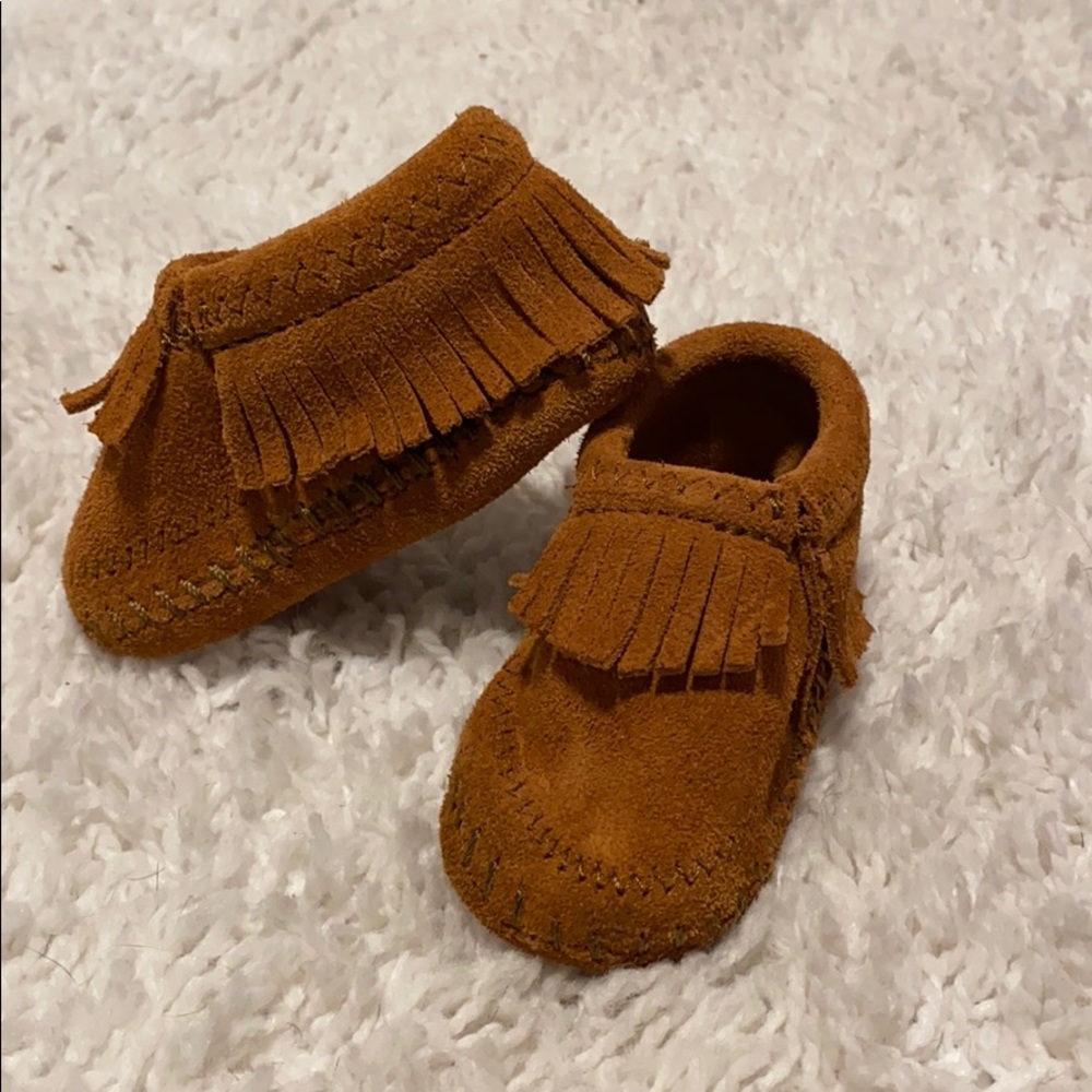 Like New baby Minnetonka moccasins, size 1